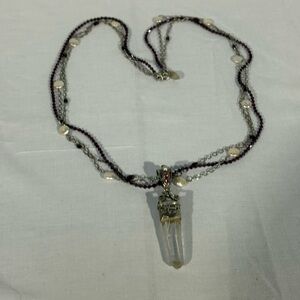 Elegant Silver and Purple Pendant Necklace